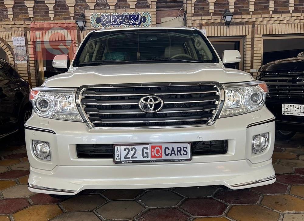 تويوتا لاندكروزر